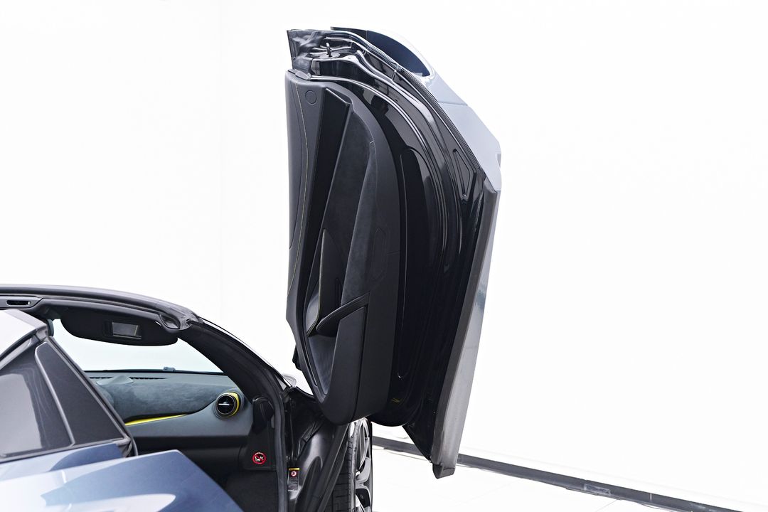 2022 McLaren 720S