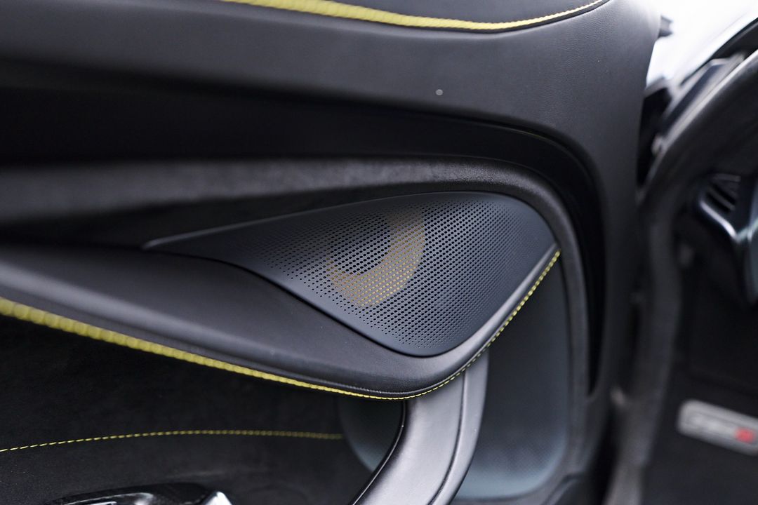 2022 McLaren 720S