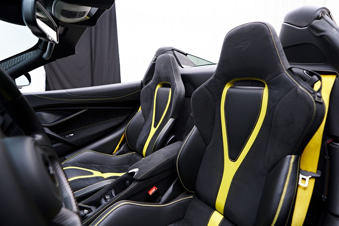 2022 McLaren 720S