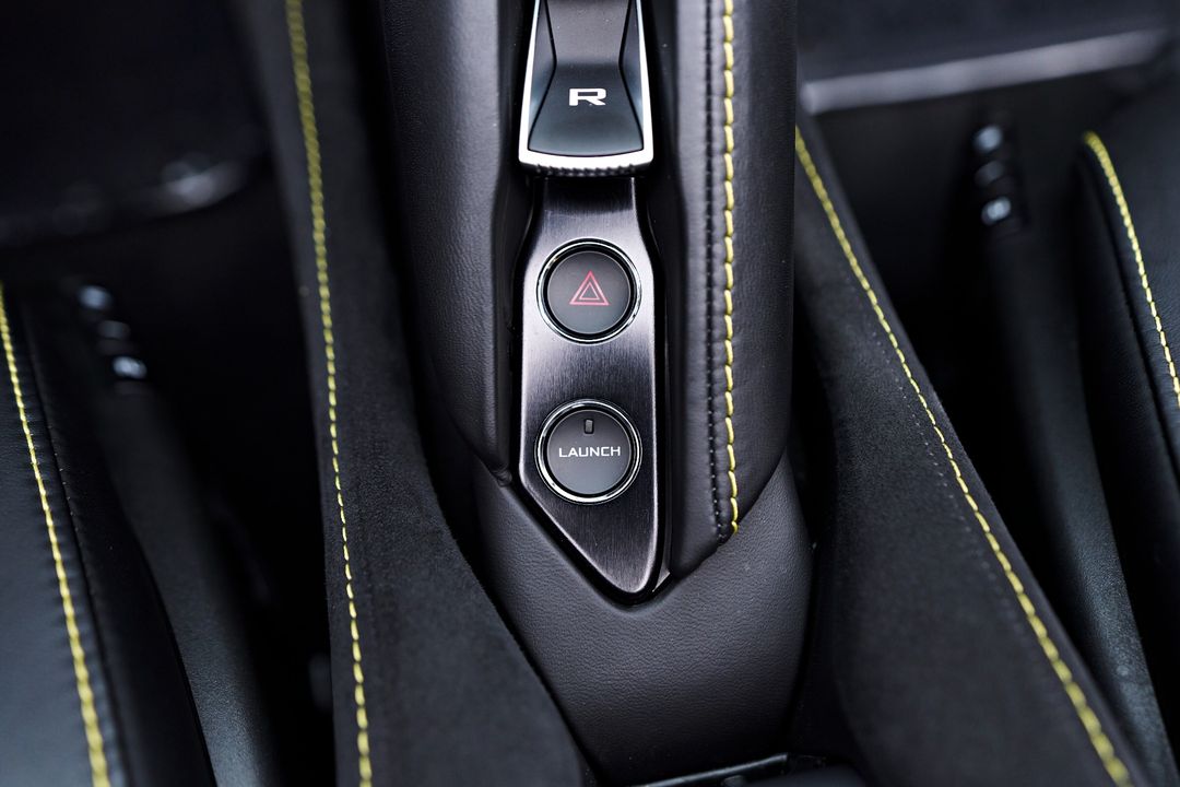 2022 McLaren 720S