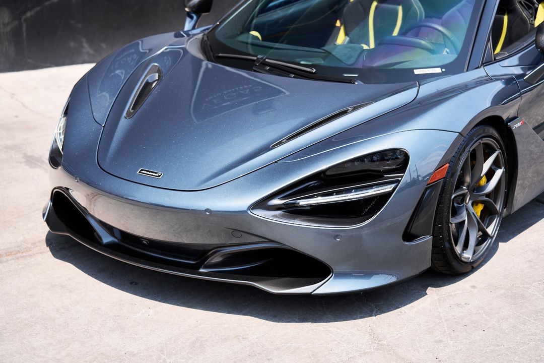 2022 McLaren 720S