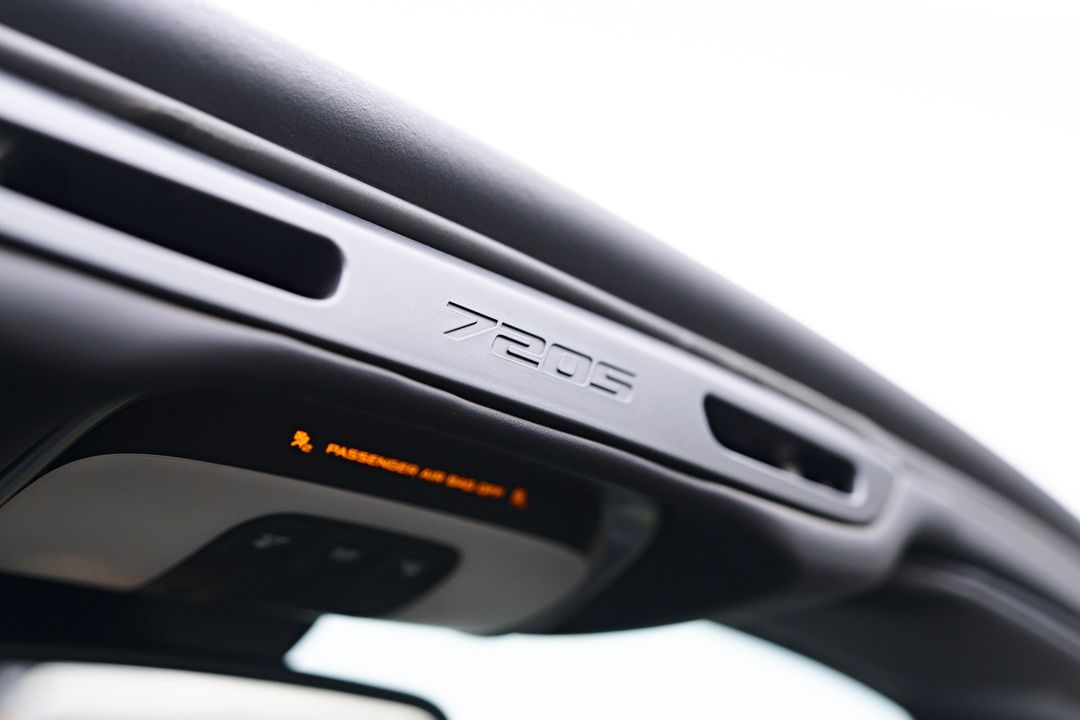 2022 McLaren 720S