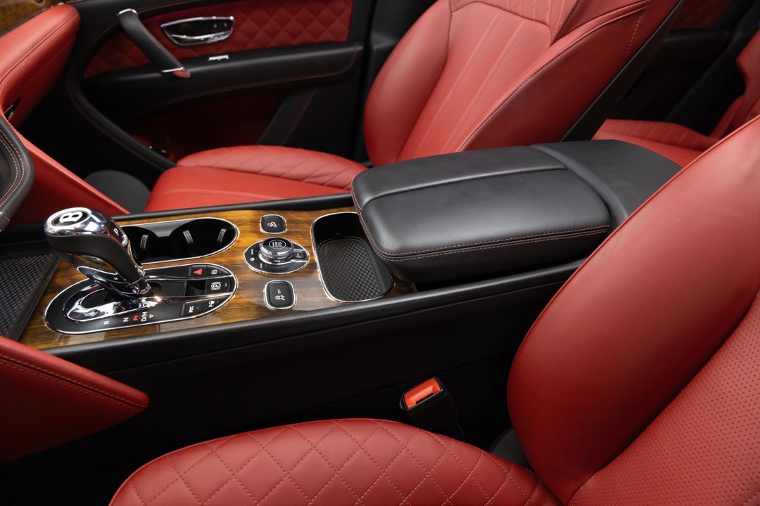 2018 Bentley Bentayga Black Edition