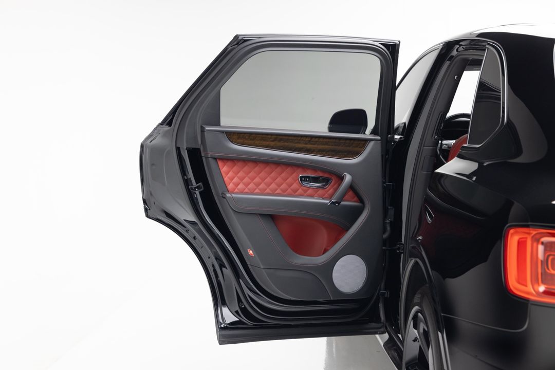 2018 Bentley Bentayga Black Edition