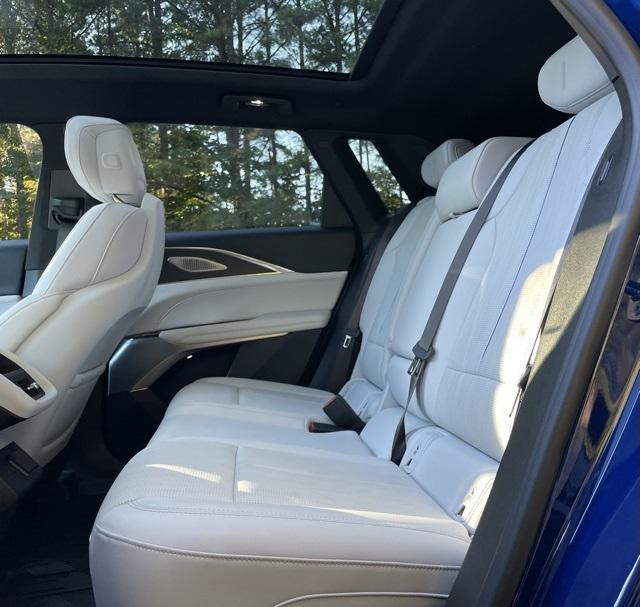 2024 Cadillac LYRIQ