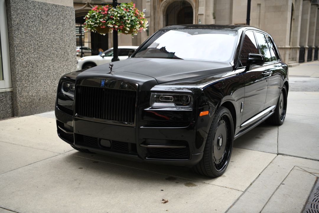 2023 Rolls-Royce Black Badge Cullinan