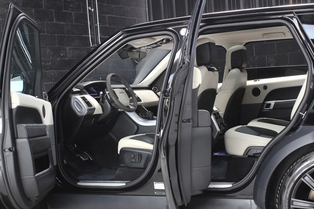 2020 Land Rover Range Rover Sport
