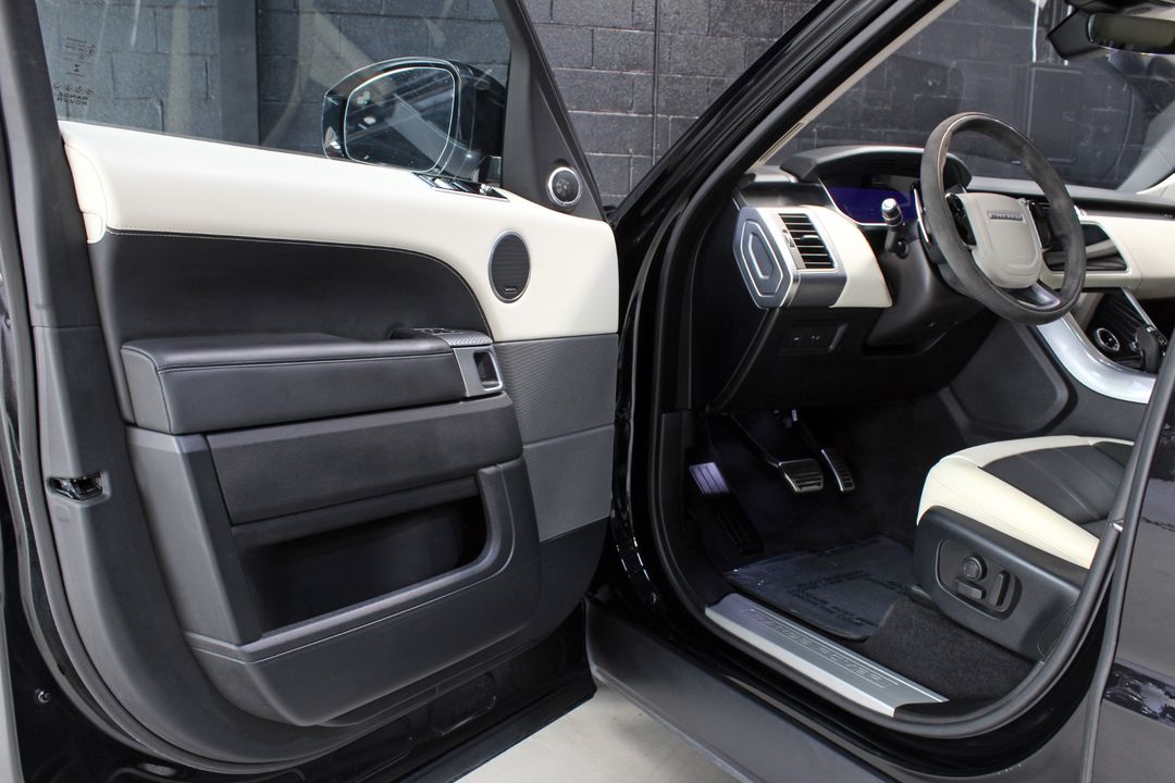 2020 Land Rover Range Rover Sport