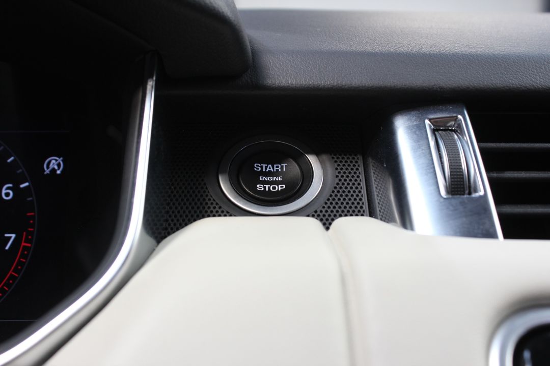2020 Land Rover Range Rover Sport