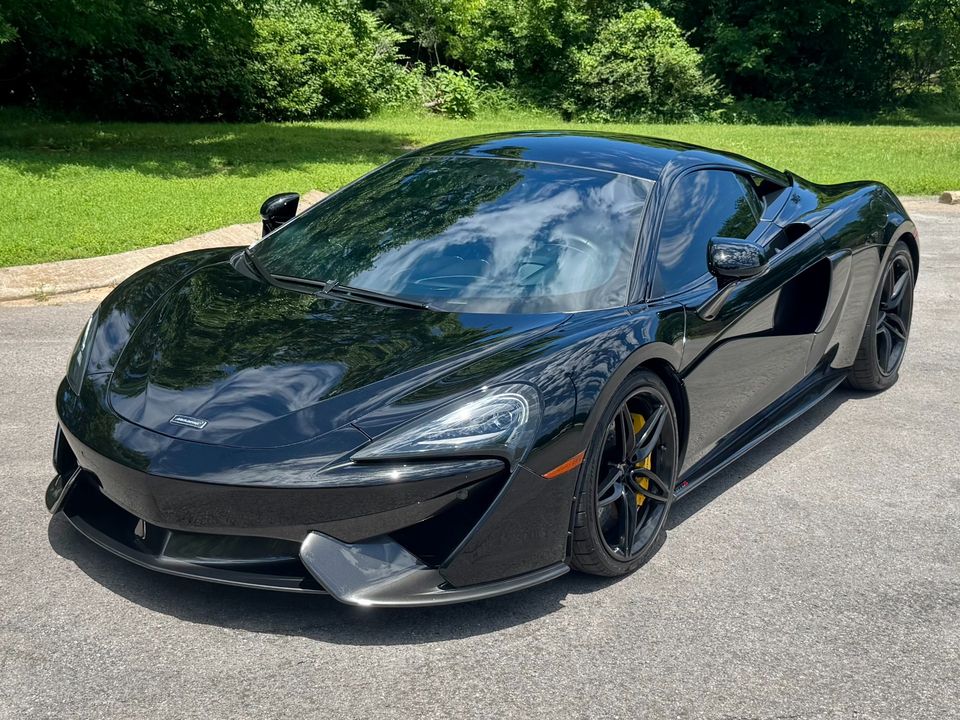 2017 McLaren 570S