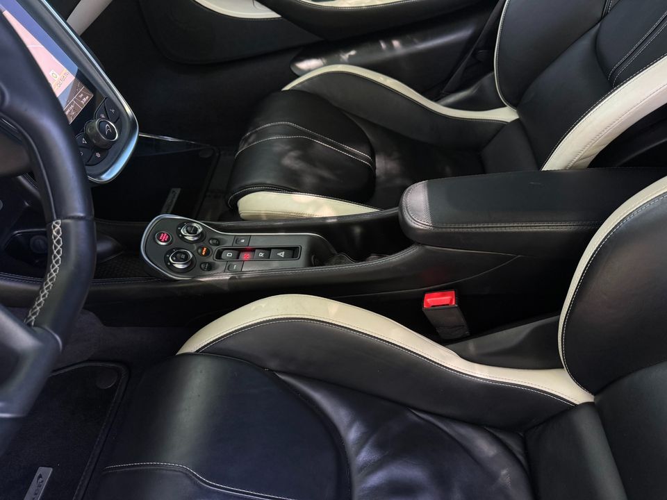 2017 McLaren 570S