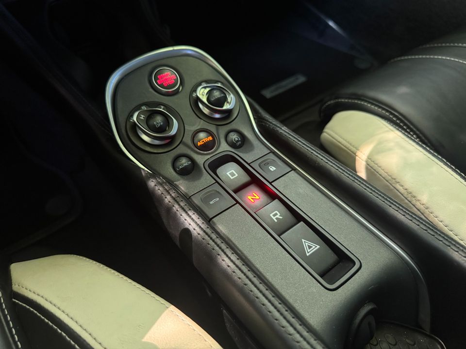 2017 McLaren 570S