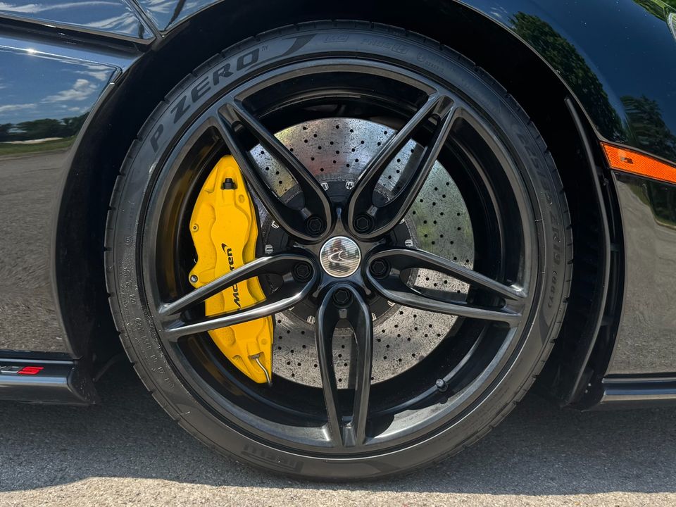 2017 McLaren 570S