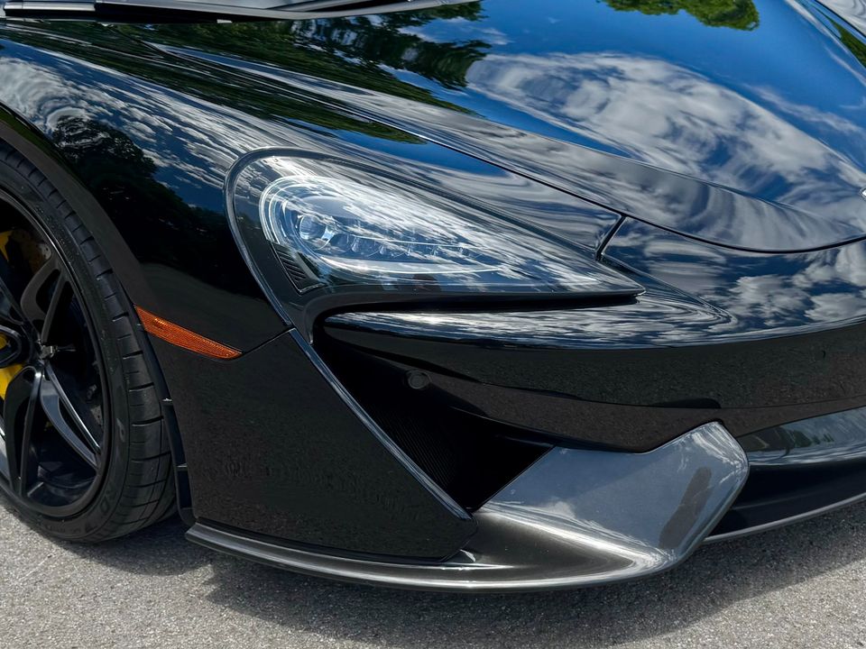 2017 McLaren 570S