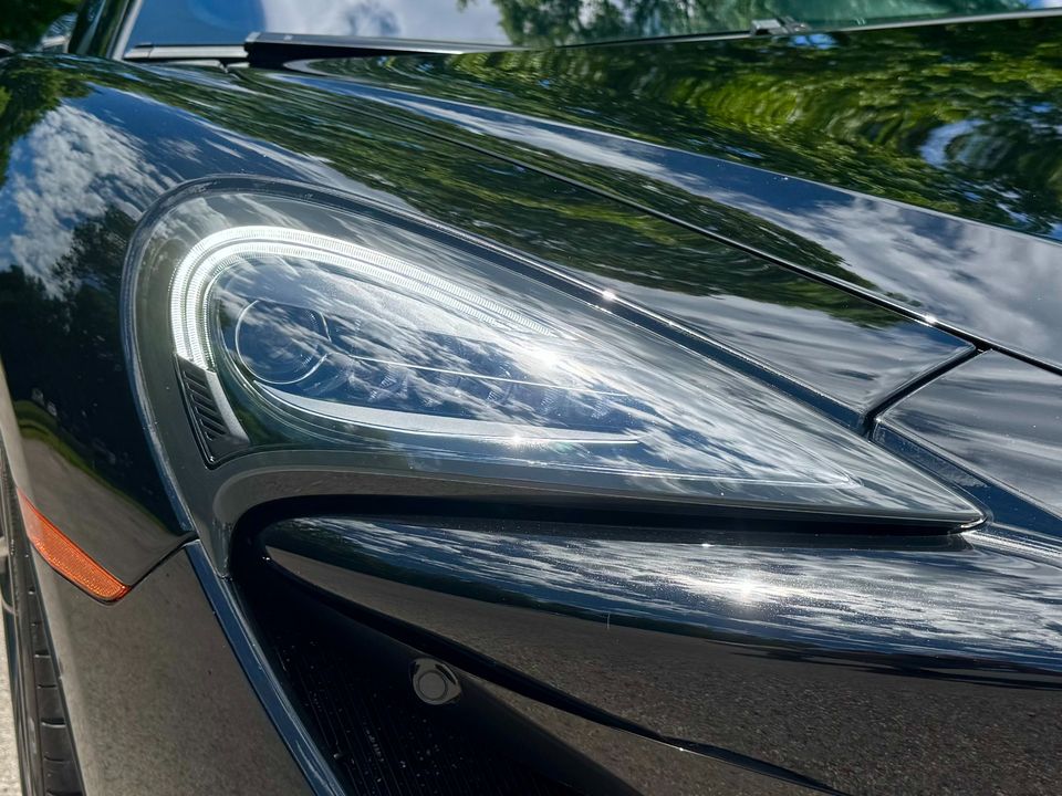 2017 McLaren 570S