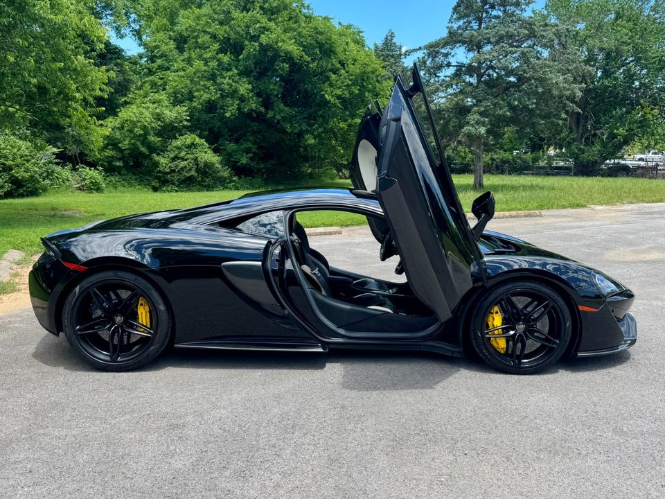 2017 McLaren 570S
