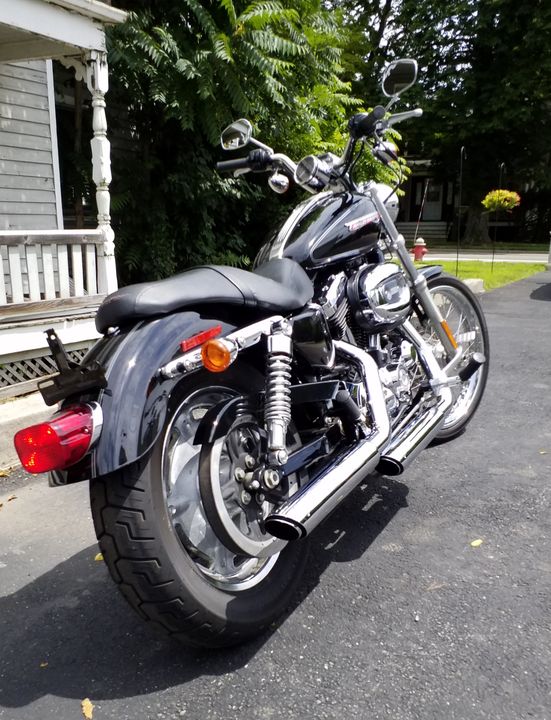 2010 HARLEY DAVIDSON SPORTSTER XL 1200 V-TWIN