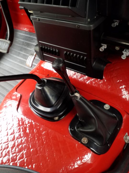 1977 TOYOTA FJ 40