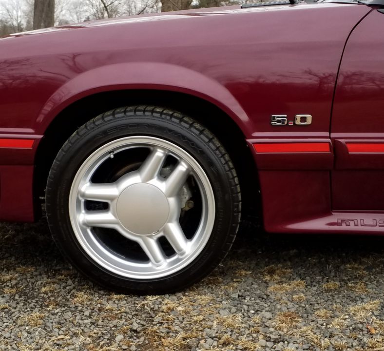 1988 FORD MUSTANG  GT