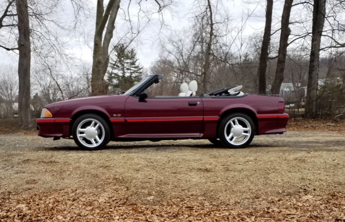 1988 FORD MUSTANG  GT