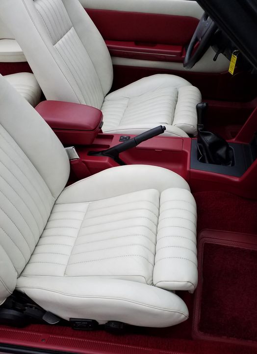 1988 FORD MUSTANG  GT