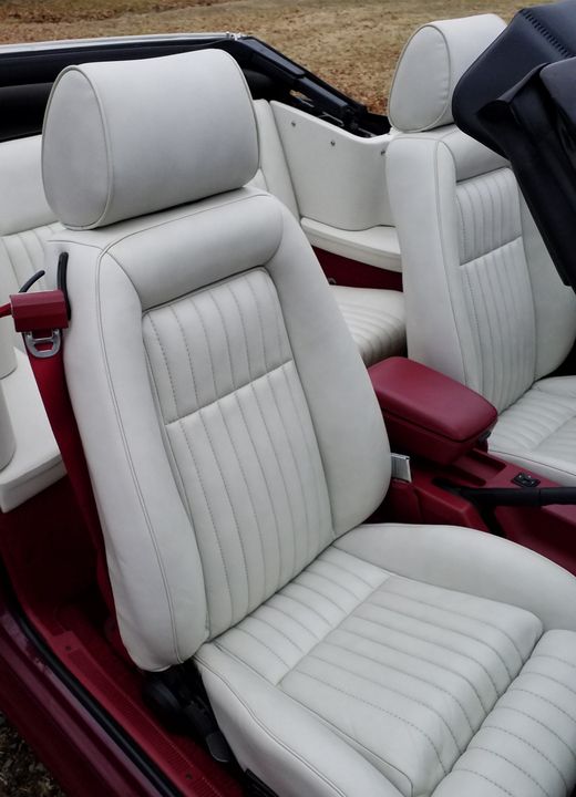 1988 FORD MUSTANG  GT