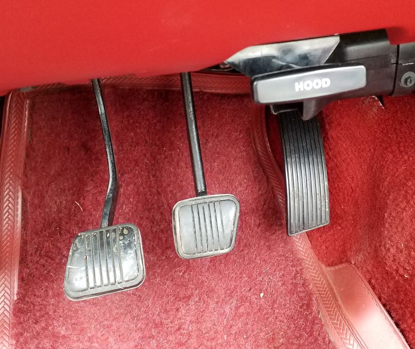 1988 FORD MUSTANG  GT