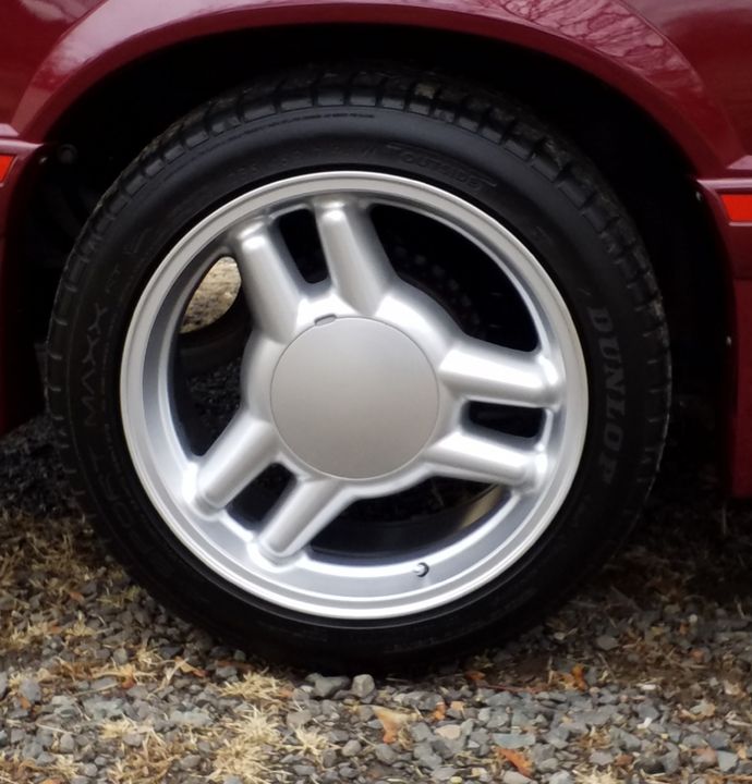 1988 FORD MUSTANG  GT