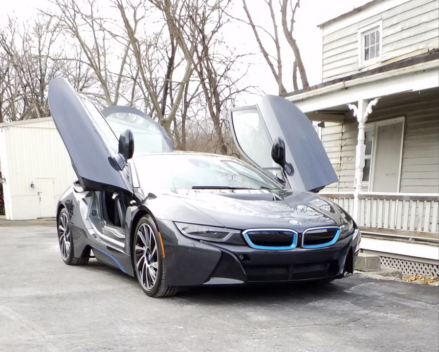 2015 BMW i 8