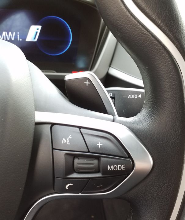 2015 BMW i 8