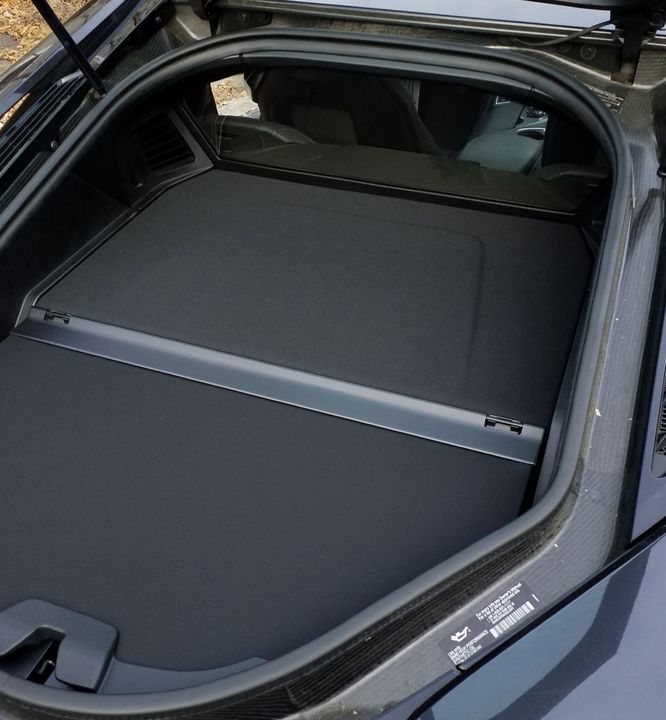 2015 BMW i 8