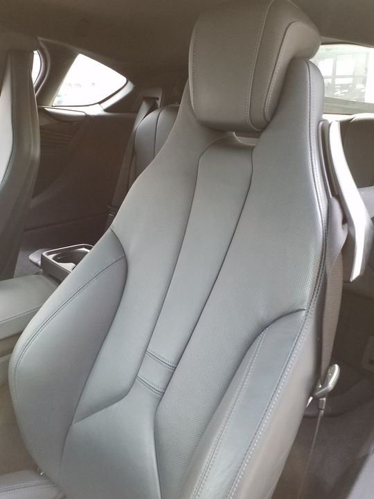 2015 BMW i 8