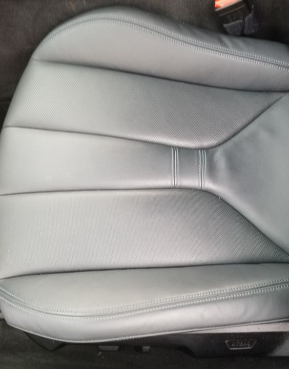 2015 BMW i 8