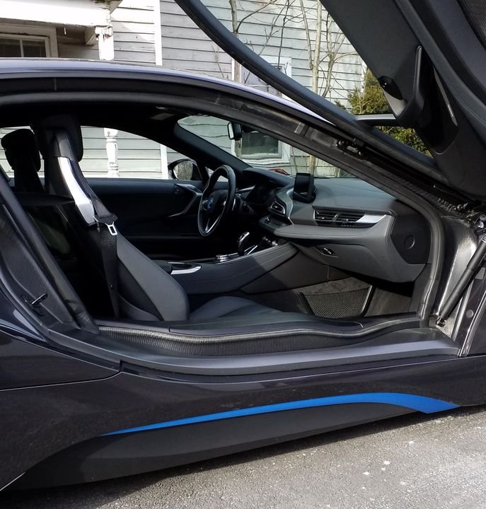 2015 BMW i 8