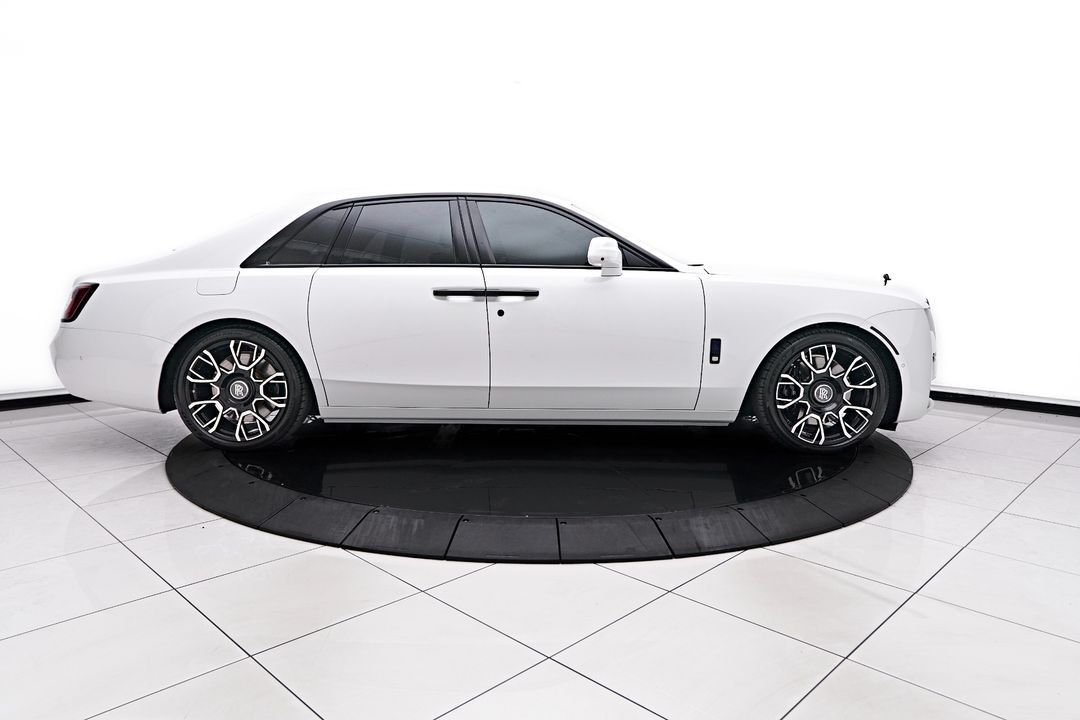2024 Rolls-Royce Ghost
