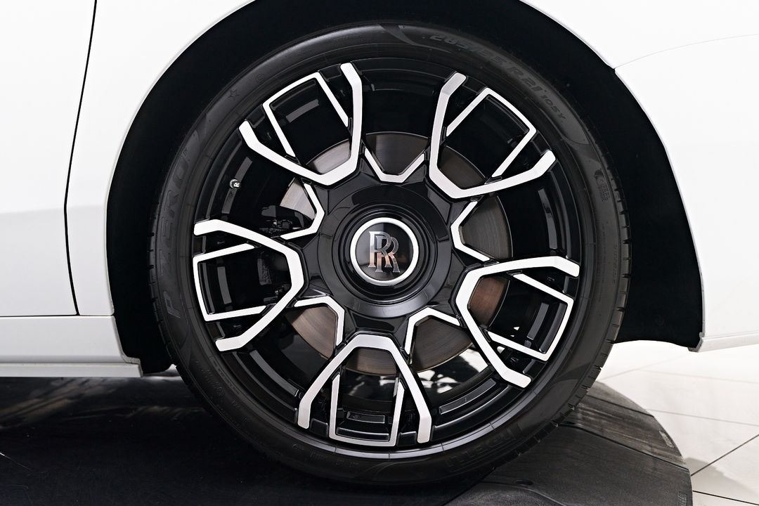 2024 Rolls-Royce Ghost
