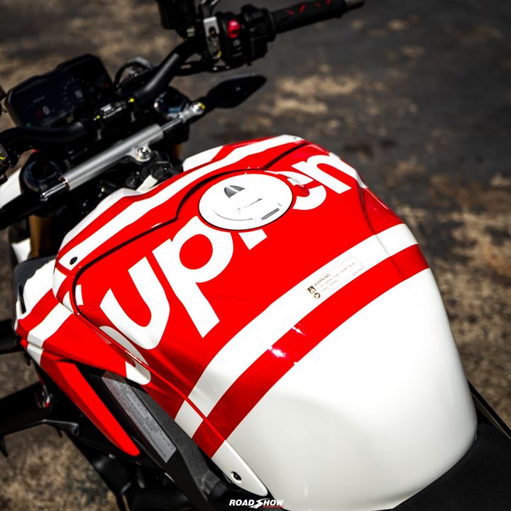 2025 DUCATI STREETFIGHTER V4 SUPREME RS