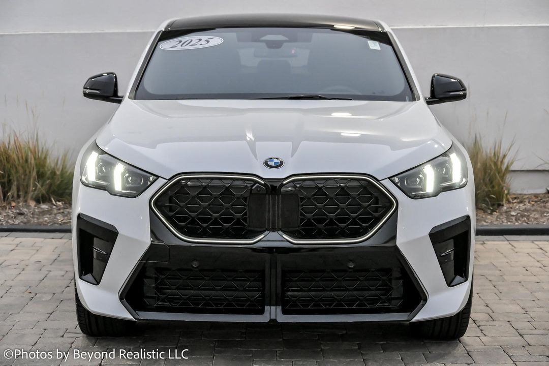 2025 BMW X2
