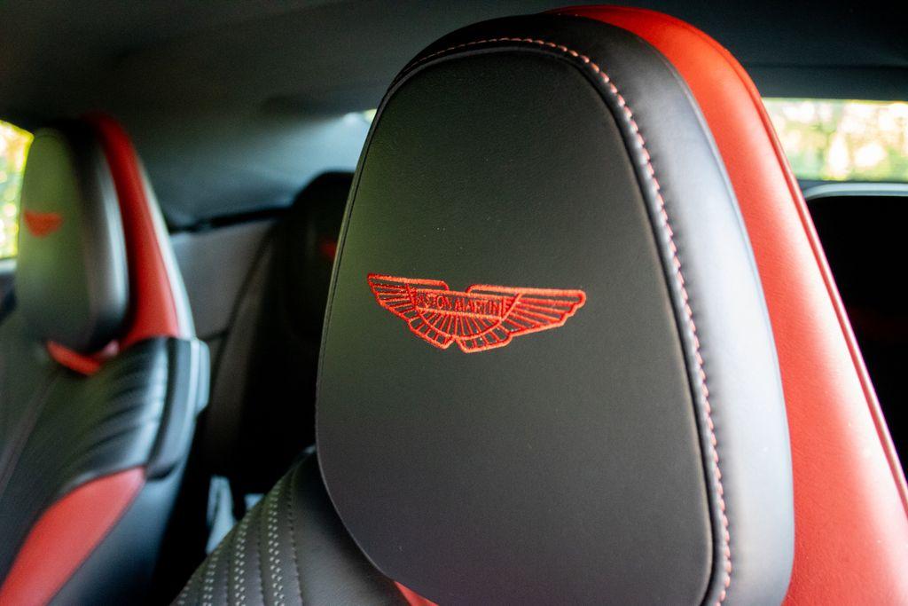 2022 Aston Martin DB11