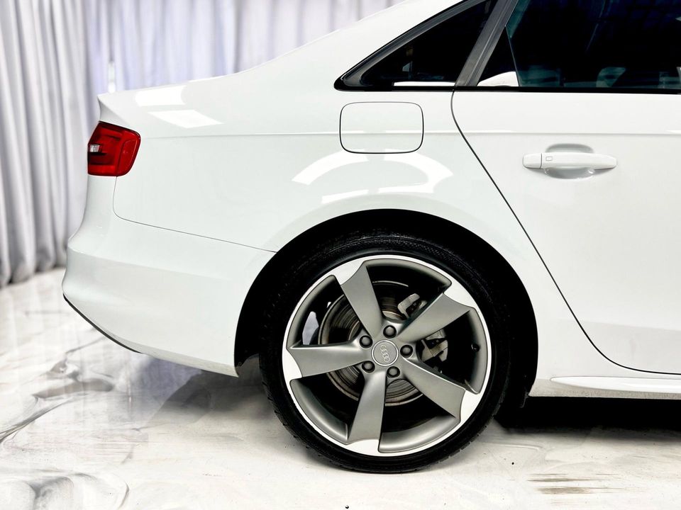 2015 Audi A4
