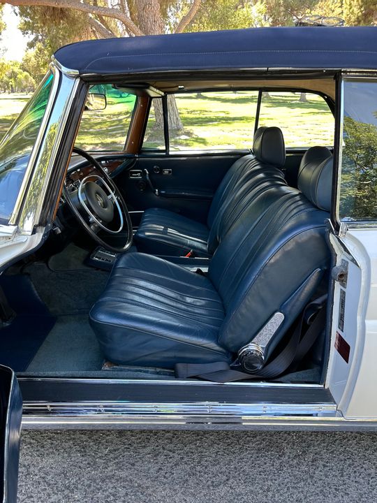 1970 Mercedes Benz 280SE