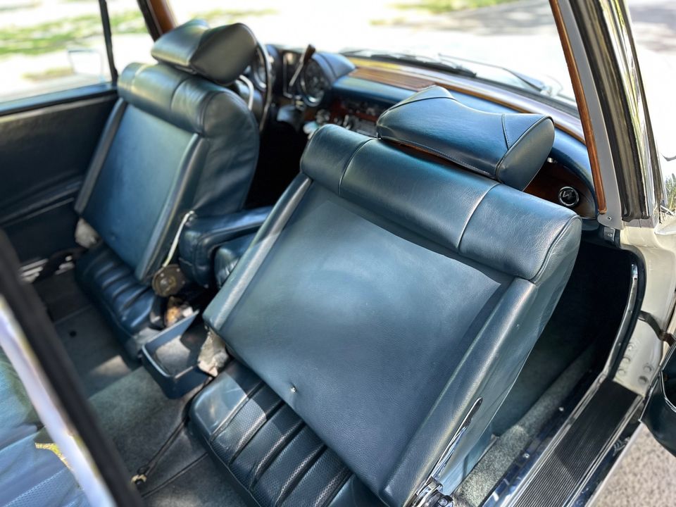 1970 Mercedes Benz 280SE