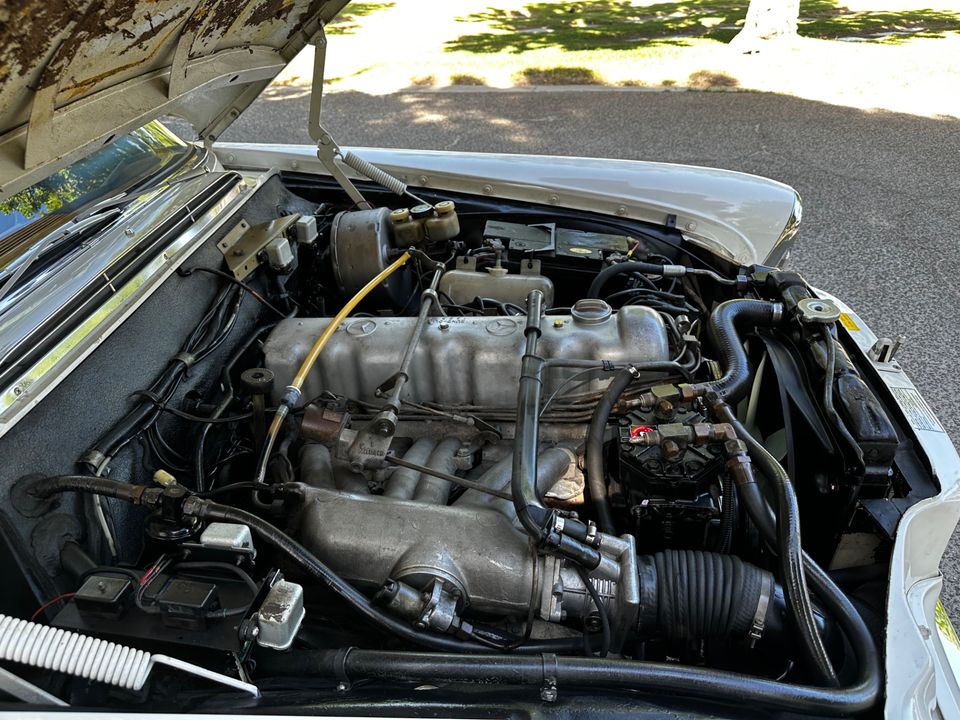 1970 Mercedes Benz 280SE