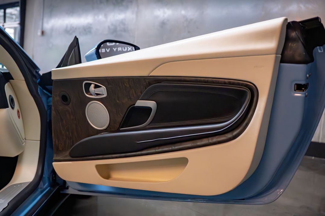 2019 Aston Martin DB11 Volante