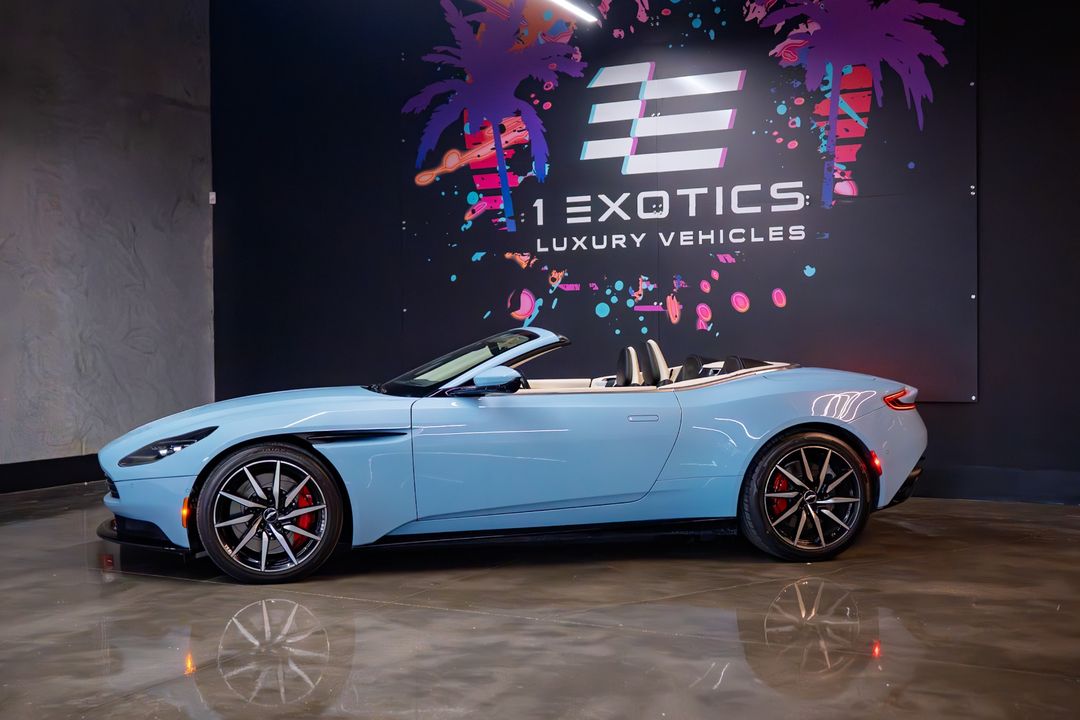 2019 Aston Martin DB11 Volante