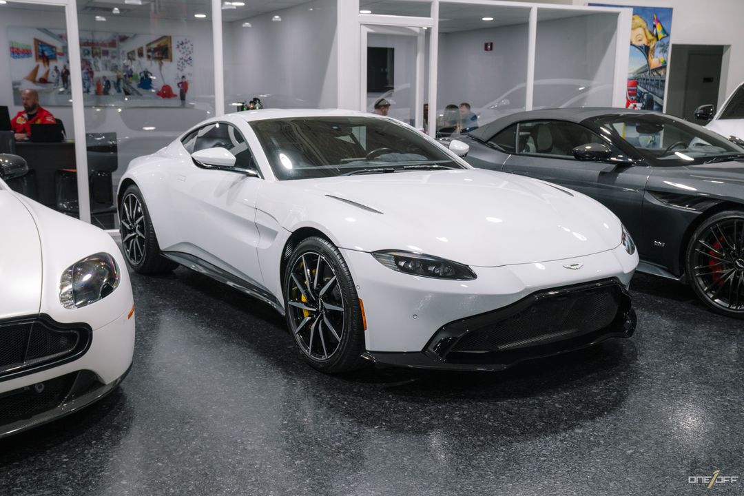 2020 Aston Martin Vantage