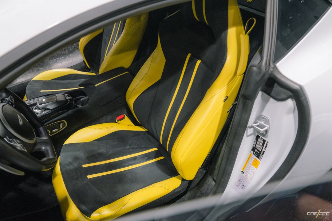 2020 Aston Martin Vantage