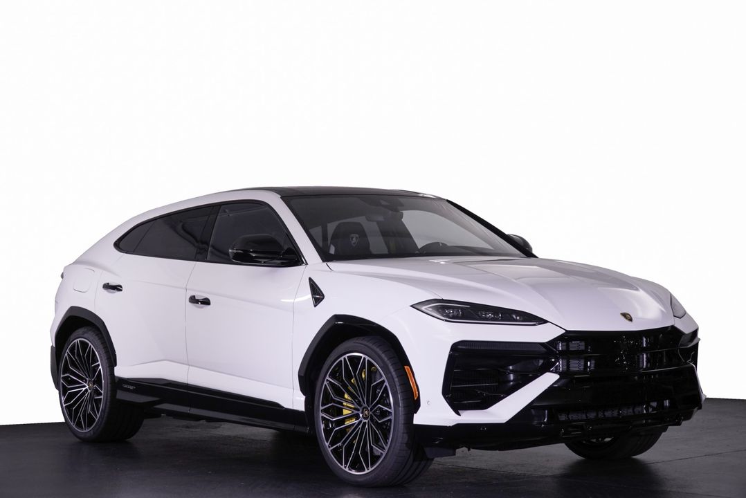 2025 Lamborghini Urus SE
