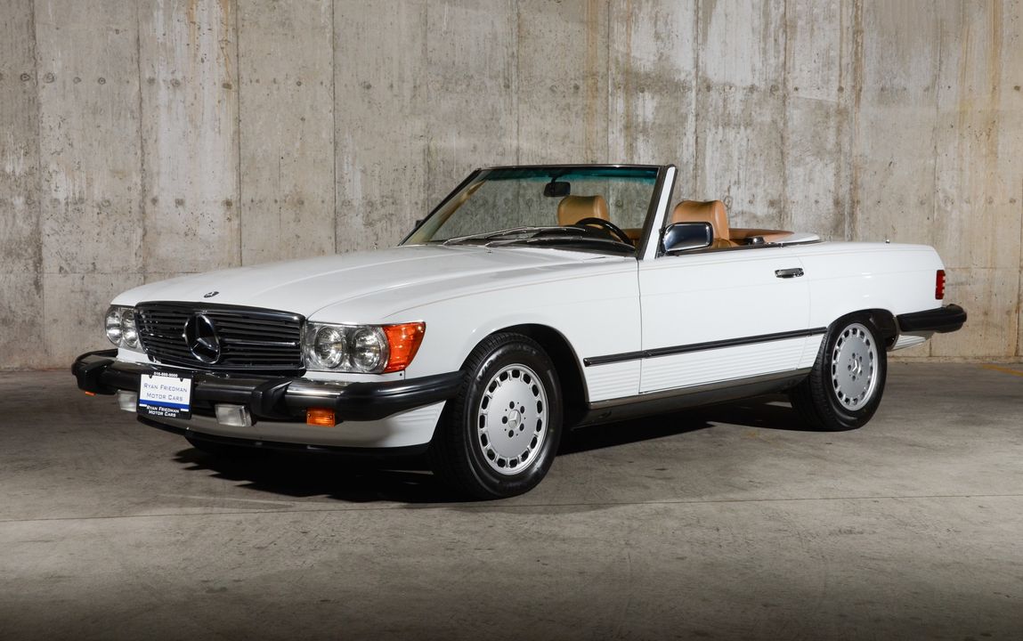 1987 Mercedes-Benz 560-Class