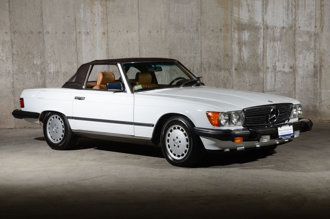 1987 Mercedes-Benz 560-Class